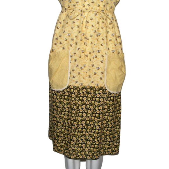 Handmade House Dress, L, Bees & floral print, Pockets, Straps, Drop sleeve - Picture 7 of 10